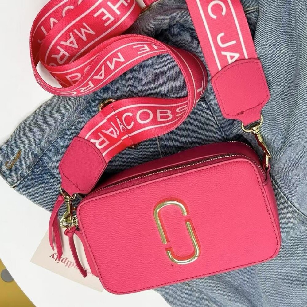 Marc Jacobs pink camera bag shoulder bag